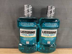 lot 67 image: 2 Brand New 1 Quart Bottles Listerine Antiseptic Mouth Wash, Cool Mint N