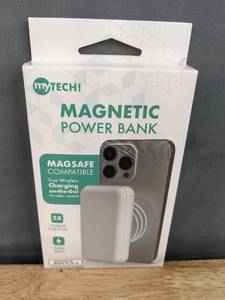 lot 158 image: Brand New MyTECH Magnetic Power Bank $25 Retail N