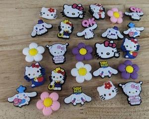 lot 1H image: 25 Brand New Hello Kitty and Friends Character Croc Charms N