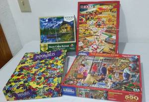 lot 40 image: Puzzles (4) Great Clean Condition, complete.