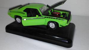lot 105 image: ERTL 1970 Plymouth Barracuda Cuda