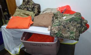 lot 32 image: Hunting Clothing Variety, Columbia.