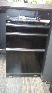 lot 409 image: Filing Cabinet, Three Drawer. Hon