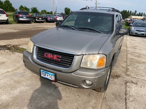 lot 16 image: 2004 GMC Envoy