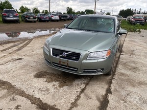 lot 7 image: 2008 Volvo S80 AWD V8