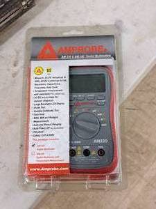 lot 213 image: Amprobe Digital Multimeter AM220 (New)