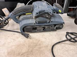 lot 219 image: Performax 3x21 Belt Sander #241-0983