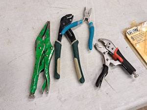 lot 235 image: Lot of (4) Assorted Hand Tools - Pliers - Locking, Needlenose, Slide Joint