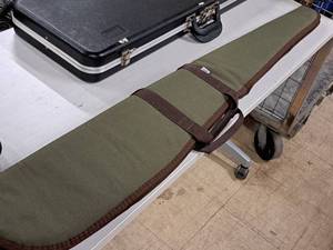 lot 256 image: Allen Co Model 514 52 Soft Side Long Gun Case