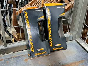 lot 260 image: Lot of (2) Continental Gatorskin Bike Tires