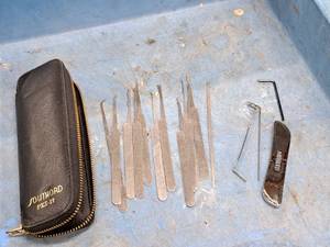 lot 267 image: Southord Lock Picking Kit with Case PXS-17