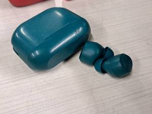 lot 278 image: J Lab Ear Buds (Blue)