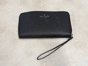 lot 295 image: Kate Spade Womens Clutch