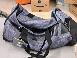 lot 306 image: Adidas Team Issue Medium Duffle