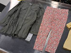 lot 340 image: Size 2T Toddler Outfit - Top and Bottom