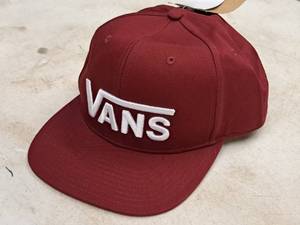 lot 351 image: Vans Off The Wall Cap