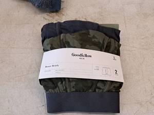 lot 363 image: Lot of (2) Goodfellow & Co Size Large Mens Boxer Briefs