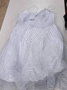 lot 380 image: Womens Nighty