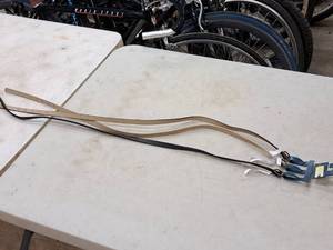 lot 391 image: Lot of (3) Womens Belts