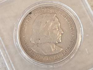 lot 407 image: 1892 Columbian Exposition Commemorative Silver Half Dollar