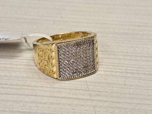 lot 423 image: Size 11 Mens Fashion Ring