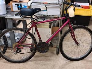 lot 486 image: Barrington FS Elite 22 Mens Trail Bike 20 Red Frame