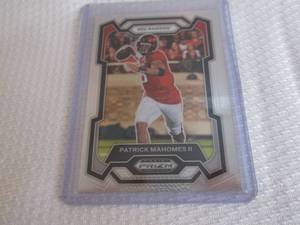 lot 7 image: 2024 Prizm Patrick Mahomes Card...