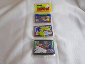 lot 51 image: 1989 Donruss Rack Pack Puckett MVP ...