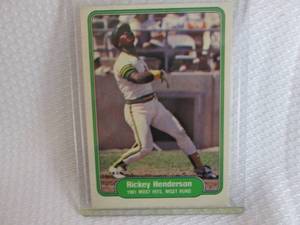 lot 71 image: 1982 Fleer Rickey Henderson Card...