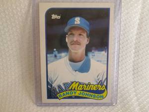 lot 90 image: 1989 Topps Randy Johnson Rookie Car...