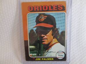 lot 107 image: 1975 Topps Jim Palmer Card...