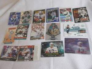 lot 118 image: Assorted Dan Marino Cards...