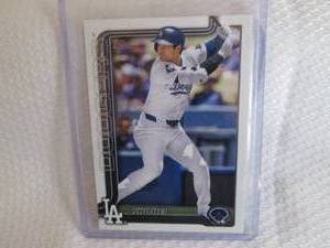 lot 164 image: 2025 Topps Shohei Ohtani Card...