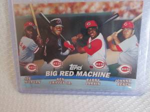 lot 212 image: 200 Topps Ken Griffey JR Big Red Ma...