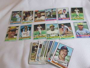 lot 217 image: Assorted 1973 & 76 Topps Baseball C...