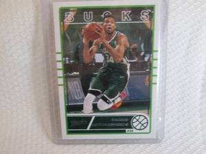 lot 222 image: 2020-21 Classics Giannis Antetokoun...