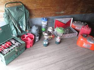 lot 501 image: Camper Extravaganza Lot Coleman stoves & lanterns, gas tanks and more