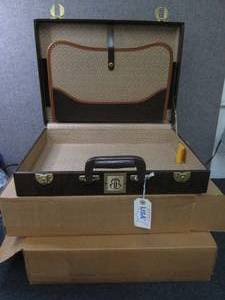 lot 276 image: 2 Brown & Bigelo branded card brief...