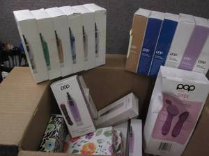 lot 281 image: Box of assorted Pop Sonic Beauty an...