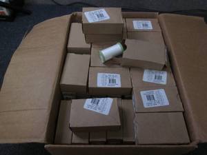 lot 290 image: Many many and more spools of thread...
