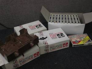 lot 305 image: Box of playing cardsa and 3 Hoyle r...