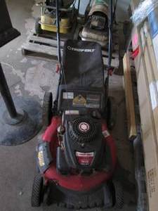 lot 314 image: Troybilt TB120 mulching push mower ...