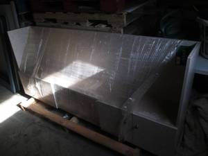 lot 333 image: Large desktop or countertop credenz...