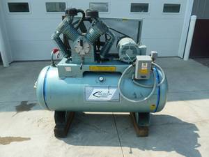lot 20 image: C-Air Compressor 10 Hp
