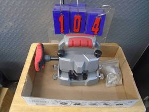 Real Avid gun sight pusher fixture. Looks new. As shown.