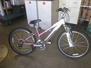 (BR1) Schwinn Ranger 2.4 FS 24" 21-...