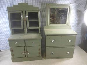 lot 50 image: (CS) 2pc Vintage Wood Handmade Play...