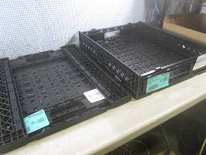 lot 154 image: (EW3) 2 Foldable Plastic Crates 24...