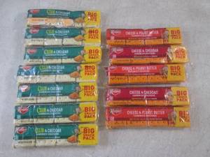 lot 182 image: (B-3) 12 Packs of Keebler Snack Cra...