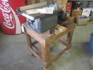 lot 62 image: (FRNT) Vintage Craftsman The Circu...
